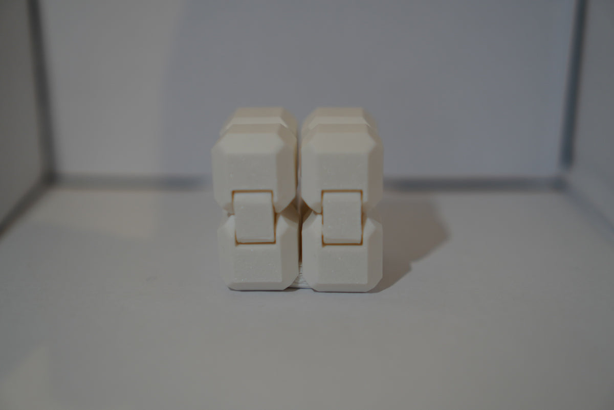 Unendlichkeitswürfel-Fidget Toy
