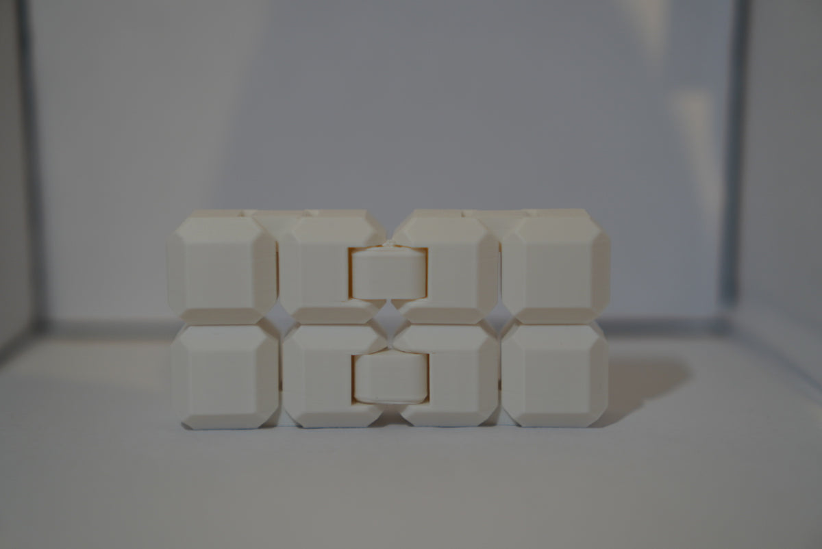 Unendlichkeitswürfel-Fidget Toy