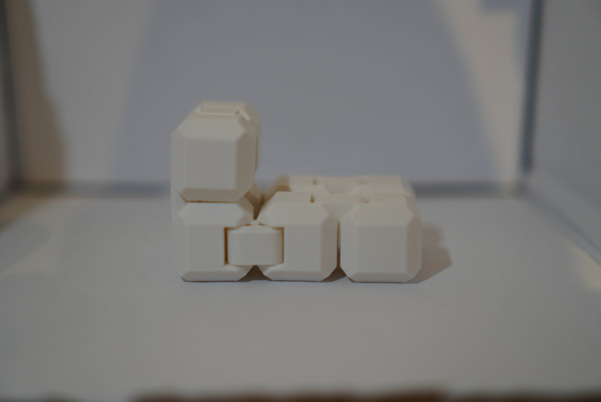 Unendlichkeitswürfel-Fidget Toy
